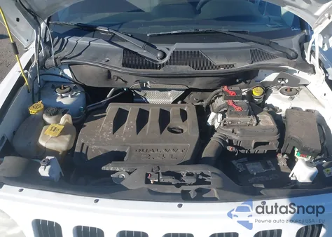 2014 Jeep Patriot Latitude z USA, uszkodzony, nr VIN 1C4NJPFB6ED905606